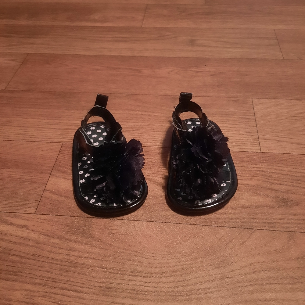 SOLD Baby Girl Black Sandals With Flower, 3-6 Months